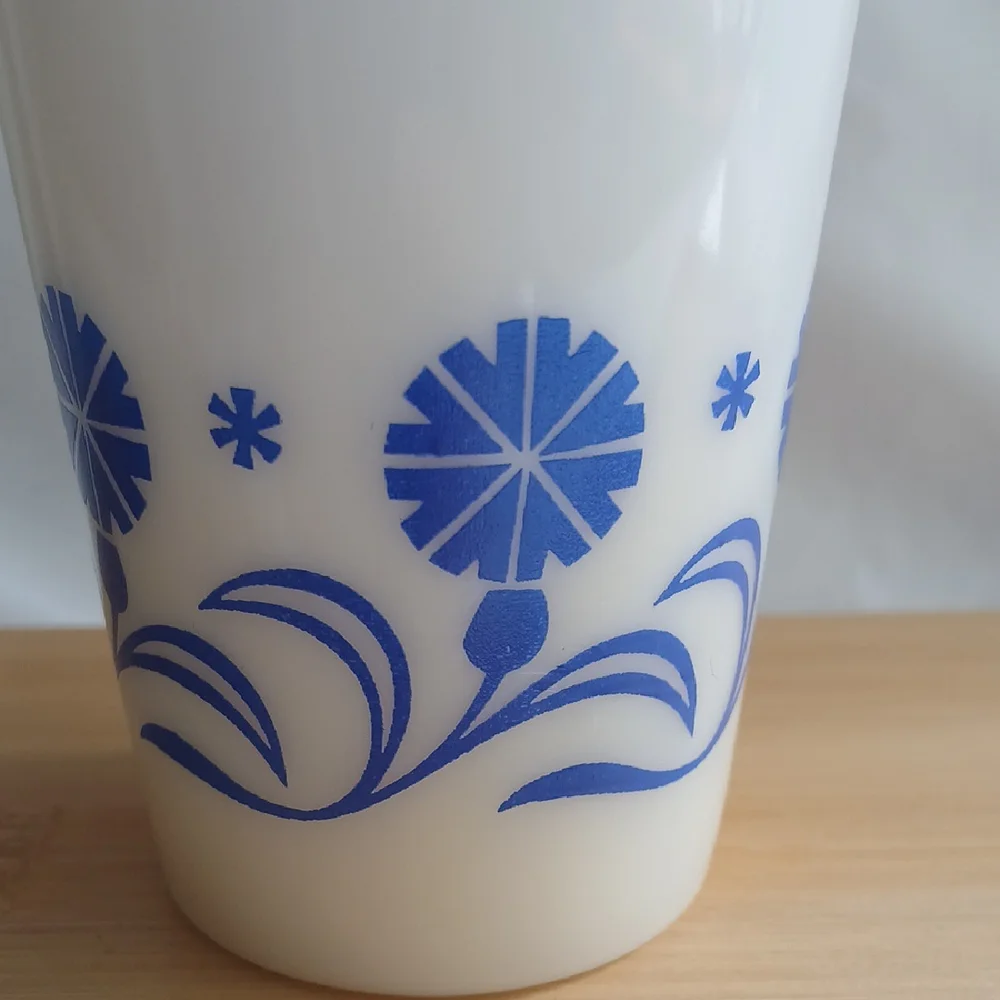 1 Vintage Hazel Atlas Blue Cornflower Milk Glass Tumbler 8 oz.